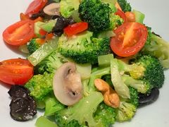 坚果时蔬-野蔓果·山野菜(西湖景区·龙井茶田店)