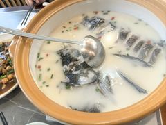-浔味·山屿湖·正宗淳牌全鱼宴老字号