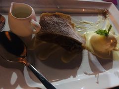 -LENBACH兰巴赫西餐啤酒坊(大连东港店)