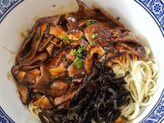 -沪西老弄堂面馆(定西路店)