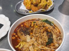 -W COLLECTIVE  DESSERT SHOP
