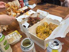 -BHC炸鸡(明洞总店)