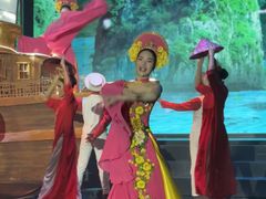 -金东尼人妖秀
