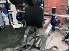 器械区-Nirvana Fitness健身工作室