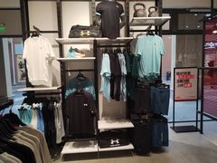 -UNDER ARMOUR(新燕莎奥莱店)