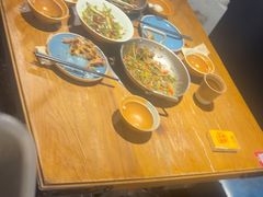 -吃饭皇帝大土家民族菜(正大广场店)