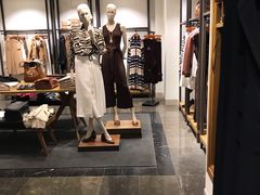 -Massimo Dutti(曲江银泰店)