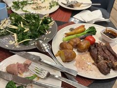 -WOLFGANG PUCK KITCHEN & BAR(迪士尼小镇店)