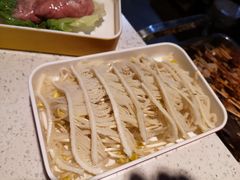 -钢管厂歆瑞源油卤串串香(春熙路太古里店)