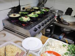 -曹宝林砂锅麻辣烫(星光路店)