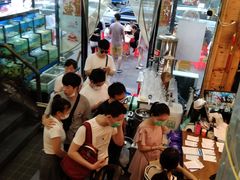 -老东镇啤酒屋海鲜加工·蒸汽海鲜·海鲜烧烤(台东店)