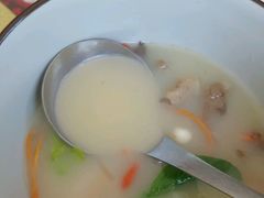-天天向上素食餐厅(五台山店)