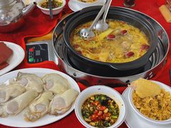 -花苑美食横琴生蚝火锅(拱北粤华路店)
