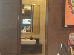 -粤尚腾香居中餐厅(首都机场希尔顿店)