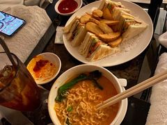 -东方棕泉·洗浴·按摩·美食国际水疗会所(福田店)