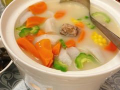 -南湖春色海鲜食府(中兴街店)