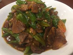 辣妹子炒牛腱子-老朴饭店(邮政街总店)