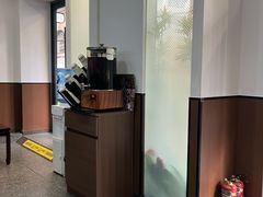 -蟹上黄·蟹黄面·江南糖水(人民广场店)