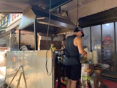 -周记热干面豆皮大王(桃花东街店)