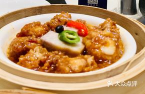 Steamed Pork Ribs with Garlic and Fermented Black Beans