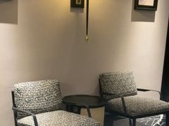 -万泊酒店(长沙五一广场国金中心店)