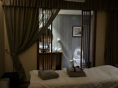 -鼎族怡华·指压·油压·经络(西单昌盛大厦店)