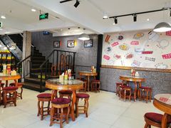 大堂-捷信牛奶甜品世家(五道口店)
