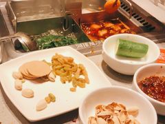 -海底捞火锅(新松江路店)