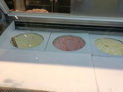 -钱小奴海鲜自助黑金店(杭州滨江龙湖店)