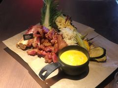 -鹿萤季·营地小馆(皇后公园店)