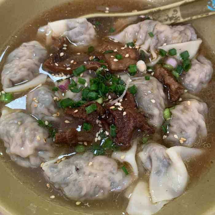 广宁特色爽口云吞水饺店-"这家云吞店在路口处 好像刚开不久吧 特意.