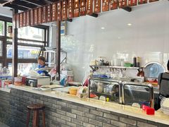-长人馄饨铺(解放街店)