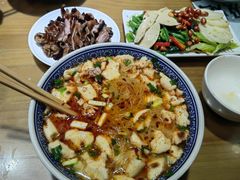 葫芦头泡馍-天发芽·何记葫芦头泡馍·老字号(小南门店)