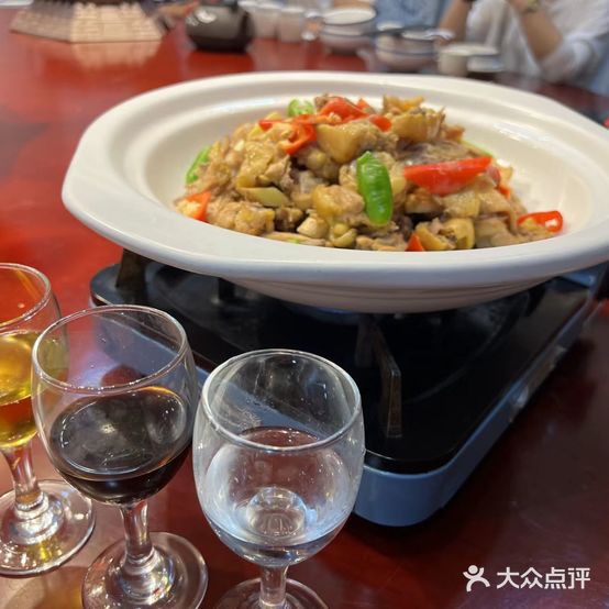 张九子酱酒文化餐厅(华美立家广场店)