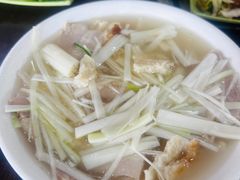 -金卯白肉罩火烧