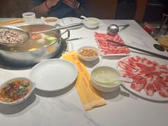-犇鼎牛潮汕牛肉火锅(新辰里学清路店)