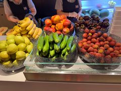 -涨巢·潮玩水疗局