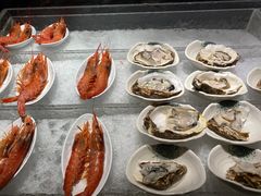 -雍容荟帝王蟹活龙虾展台自助(IFS黑金店)