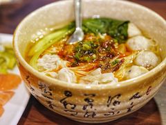 馄饨竹升面-全渔村小海鲜