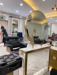 点击看大图 -八佰伴8008星级形象店