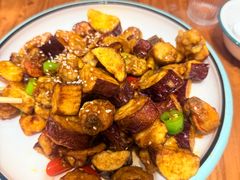 -东来菜馆•手抓海鲜家常菜•海鲜锅贴