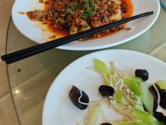 -上海龙之梦万丽酒店