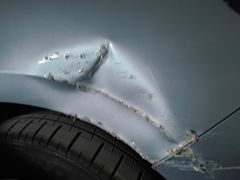 -鲨鱼皮汽车凹陷玻璃修复(静安店)