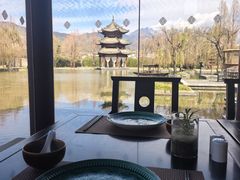-丽江悦榕庄酒店-明月·雪山庭院餐厅