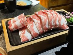 肥一点的羊羔肉-湊湊火锅·茶憩(新中关购物中心店)