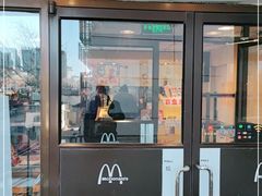 门面-麦当劳(军博店)