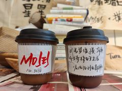 -Moses写字咖啡