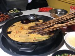 -钢管厂五区小郡肝串串香(奥克斯广场锦城万达店)