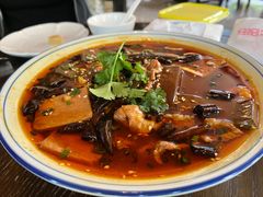 特色香辣毛血旺-品悦(崇明凯悦店)