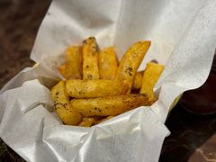 -Let'sBURGERplus·非常创意汉堡(三里屯店)